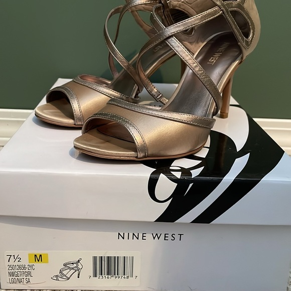 Nine West Get It Girl Peep Toe Heels - Picture 2 of 5